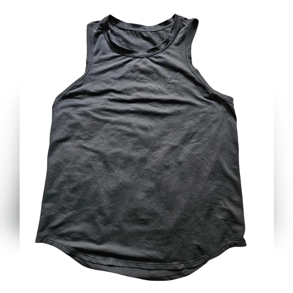 Lululemon black lightweight tank top size S-M‎